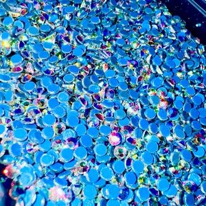 CRYSTAL AB GLASS Rhinestone SS10  -144pc